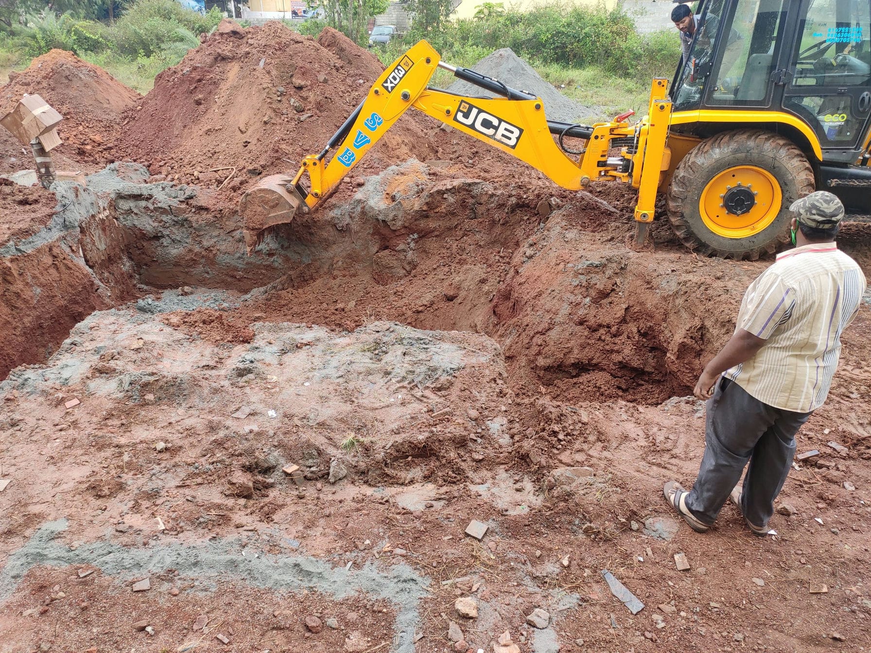 JCB doing earth excavation process